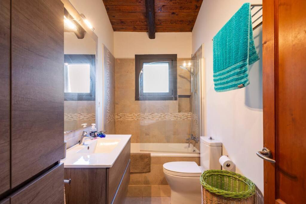 Casa Con Piscina Cerca De Girona Villa Exterior foto